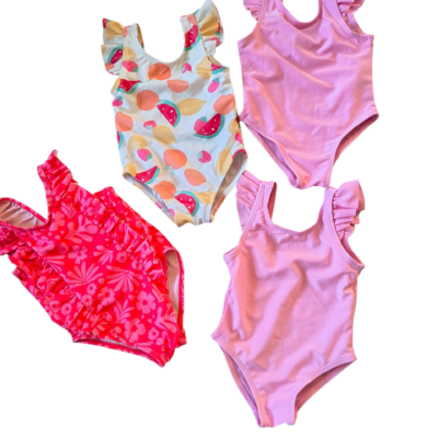 Stroje kąpielowe dla młodej damy rozmiar 68